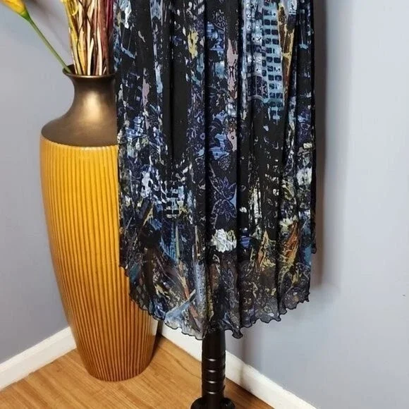 Vivienne Tam City Scape Blue Combo Dress Size Medium NWT - Picture 10 of 15